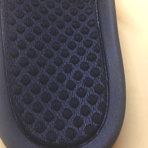 APL Big Logo Techloom Slide Sandles - Picture 7 of 12